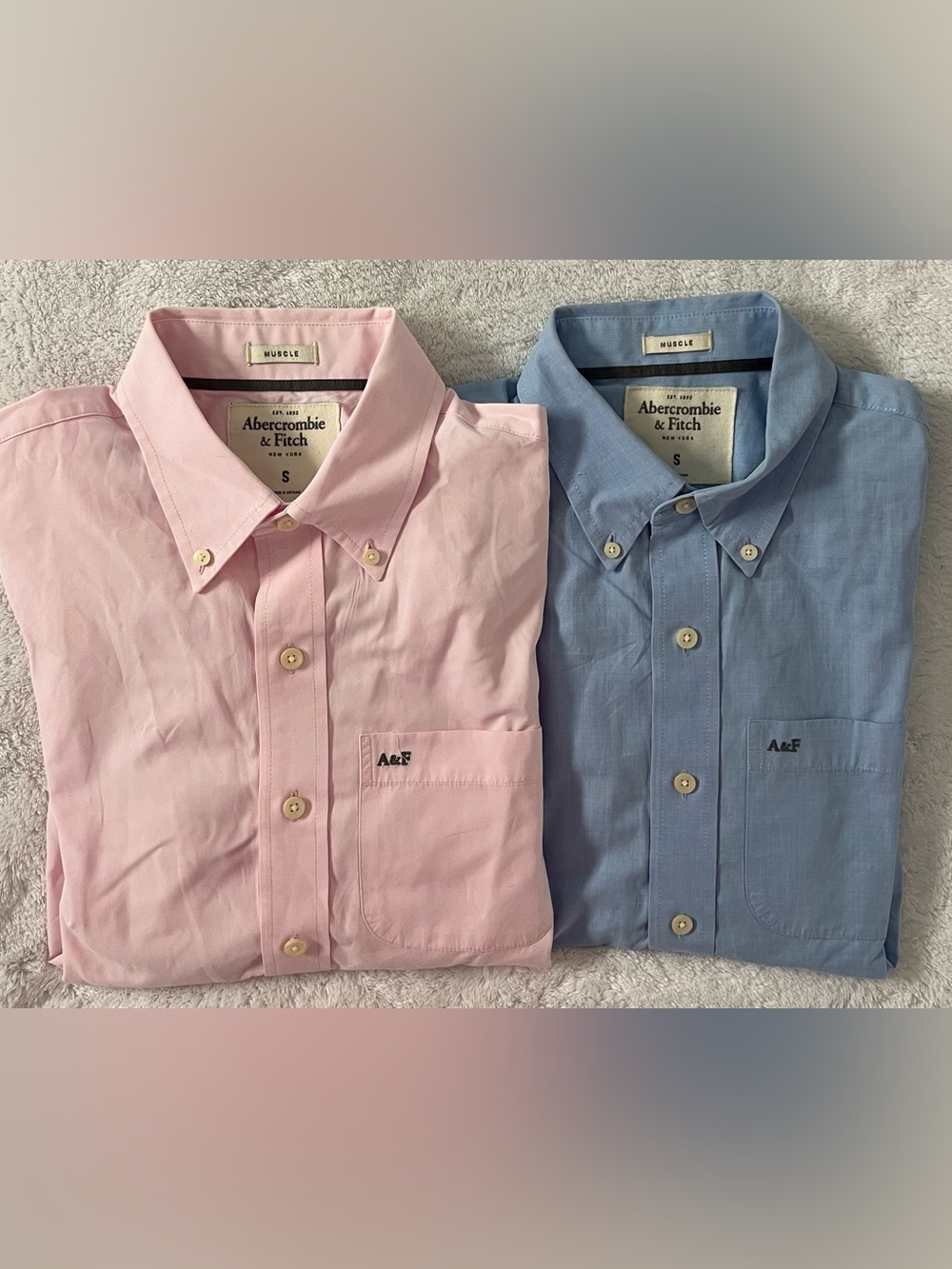 Abercrombie & Fitch Men's muscle ButtonDown Shirts - Small Pink & Blue LOT VGUC